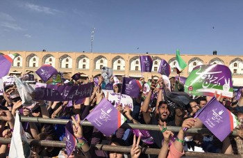 حسن روحانی: برای تساوی حقوق ملت پای صندوق خواهیم رفت