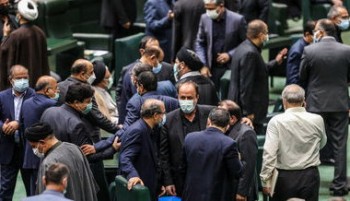 ۳۰ نفر از نمایندگان مجلس ایران به کرونا مبتلا شدند