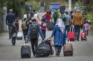 ترکیه اروپا را تهدید کرد؛ ماهانه 15 هزار پناهنده به اروپا می فرستیم