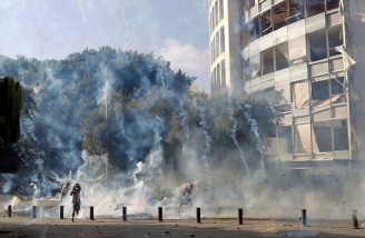 اعتراضات لبنان پس از انفجار ۲۷۵۰ تن نیترات آمونیوم 