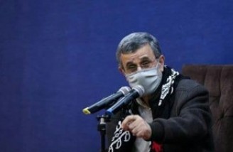 احمدی نژاد می گوید از انقلاب چیزی باقی نمانده است